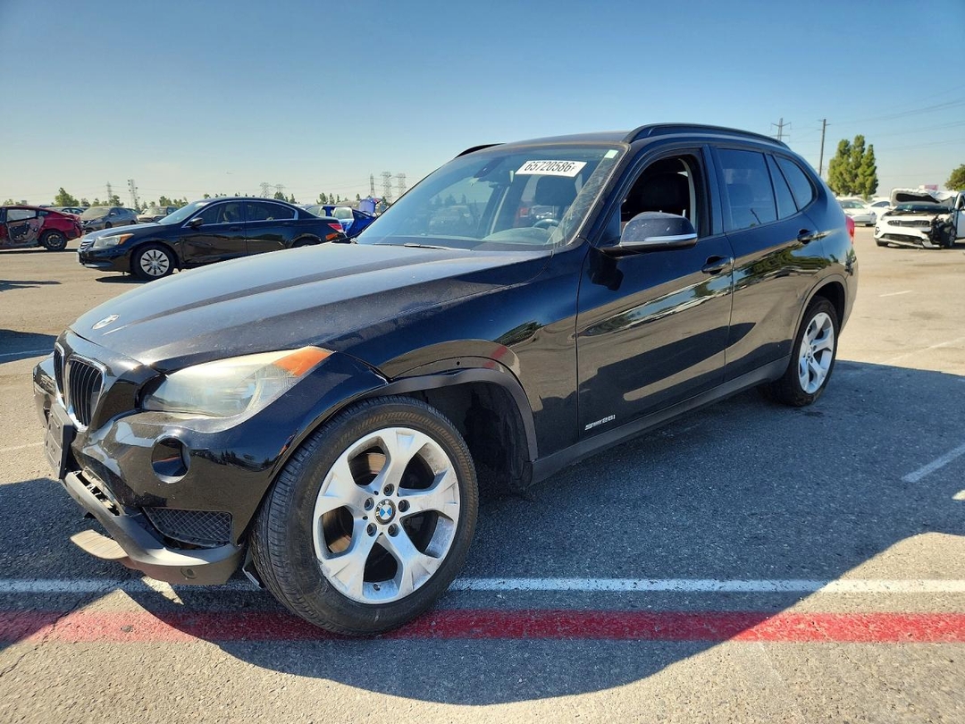 منظر 2014 BMW X1 SDRIVE28I، زاوية 1