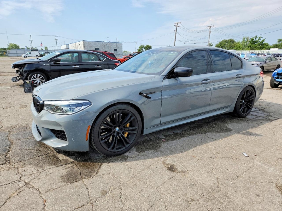 Vue de 2019 BMW M5, angle 1
