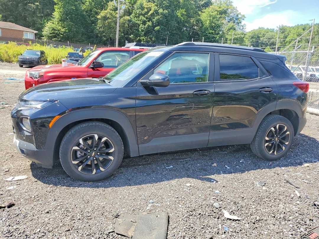 Vue de 2022 CHEVROLET TRAILBLAZER LT, angle 1