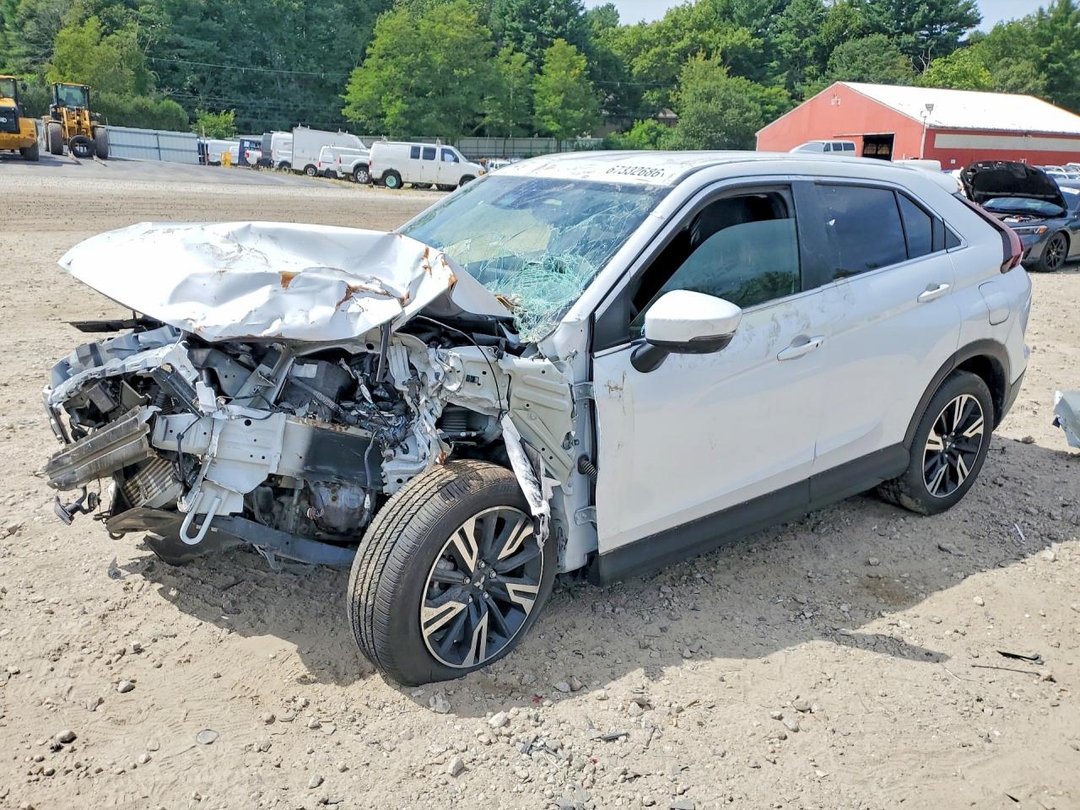 Vue de 2024 MITSUBISHI ECLIPSE CROSS SE, angle 1