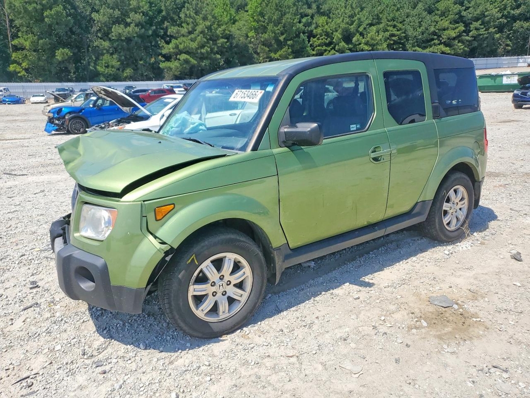 Vue de 2006 HONDA ELEMENT EX, angle 1
