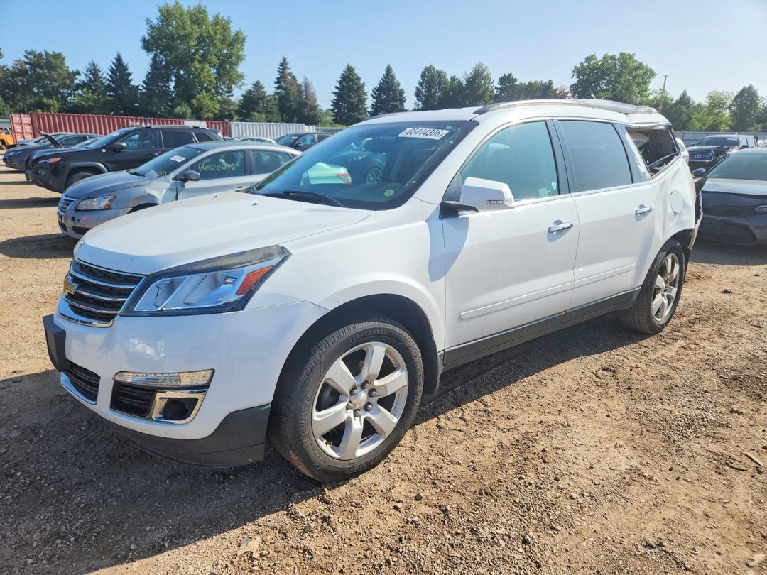 Vue de 2017 CHEVROLET TRAVERSE LT, angle 1