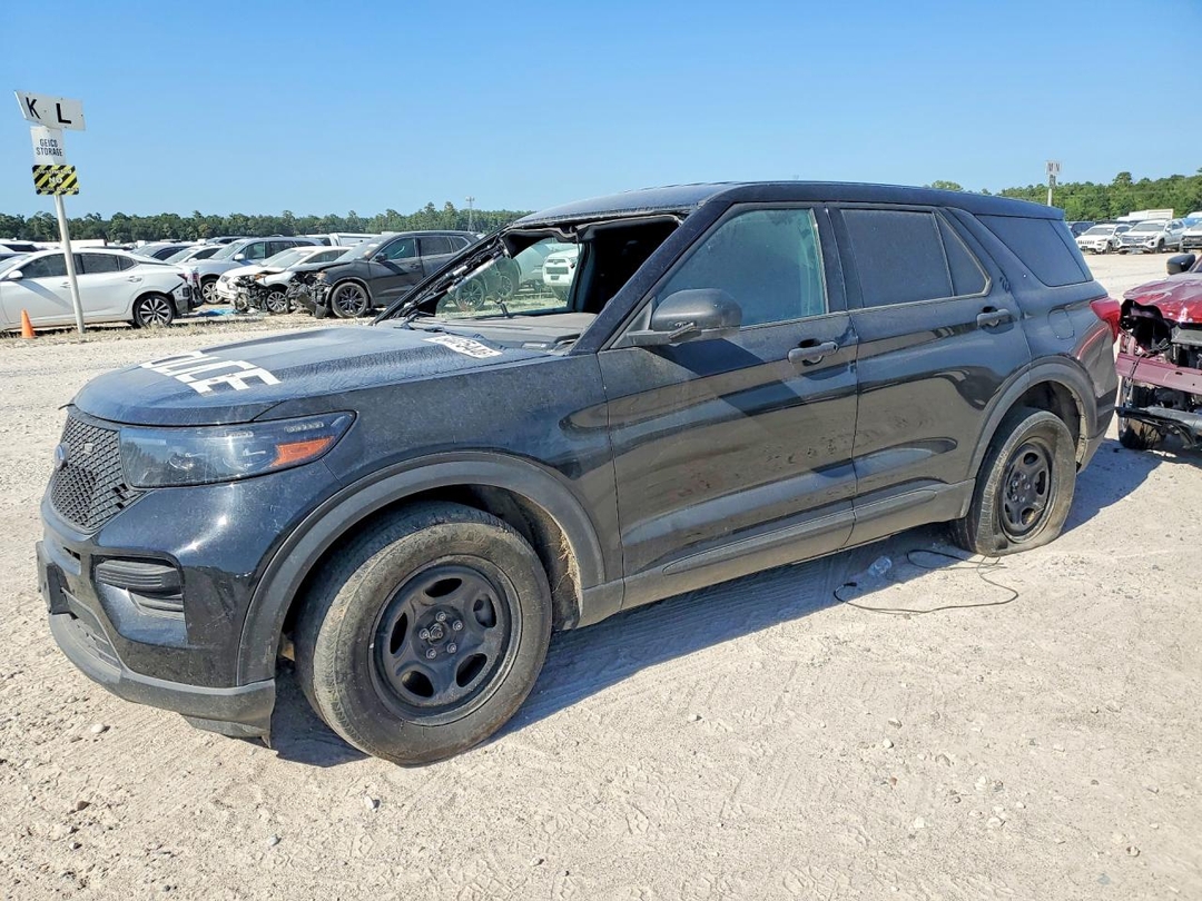 Вид 2022 FORD EXPLORER POLICE INTERCEPTOR, угол 1