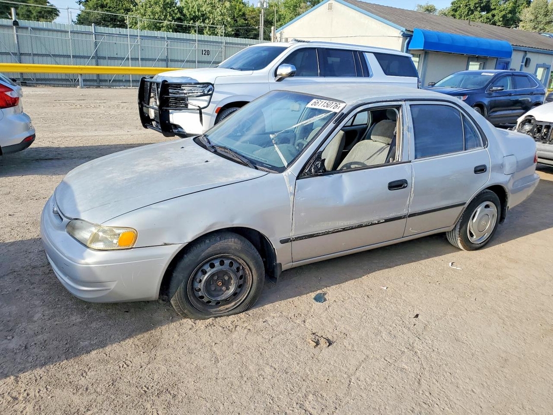 منظر 2000 TOYOTA COROLLA VE، زاوية 1