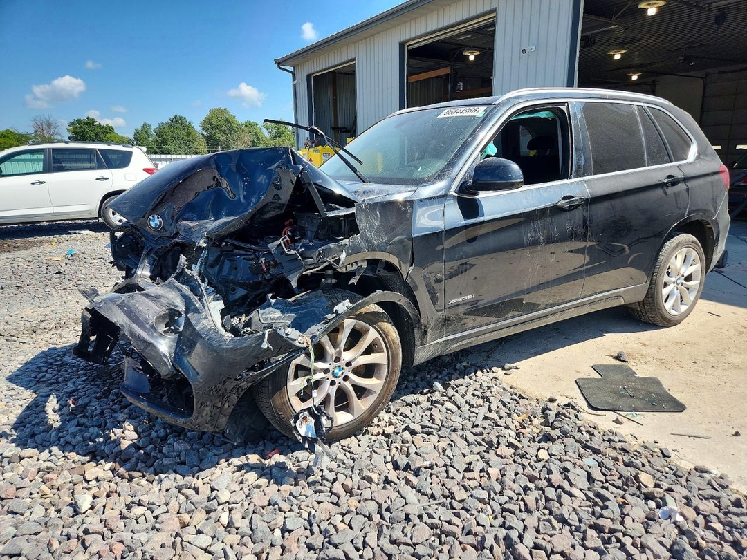 Вид 2015 BMW X5 XDRIVE35I, угол 1