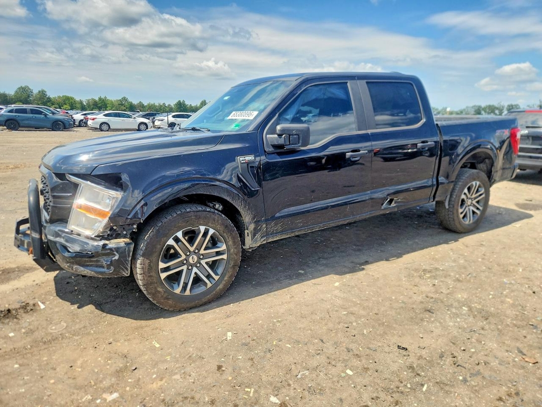 Vue de 2022 FORD F150 SUPERCREW, angle 1