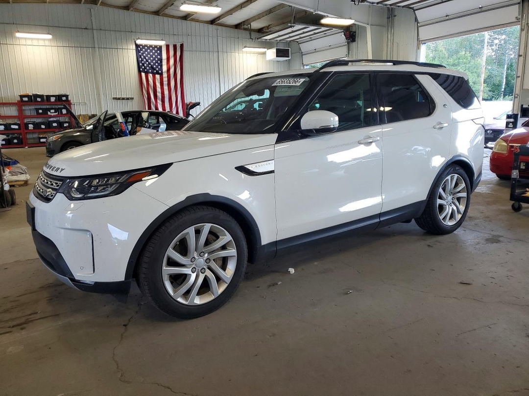 Vue de 2018 LAND ROVER DISCOVERY HSE, angle 1