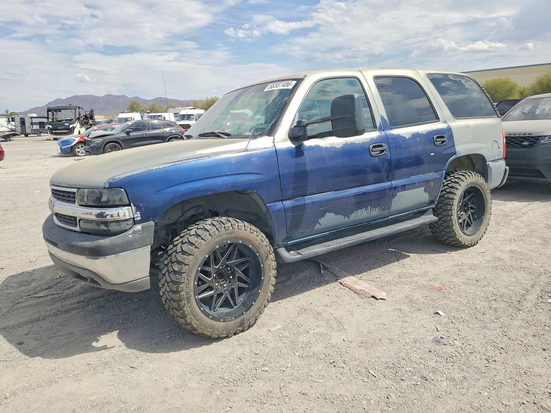 منظر 2003 CHEVROLET TAHOE C1500، زاوية 1