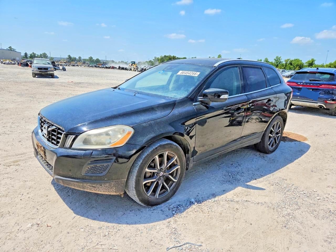 Vista de 2012 VOLVO XC60 3.2, ángulo 1