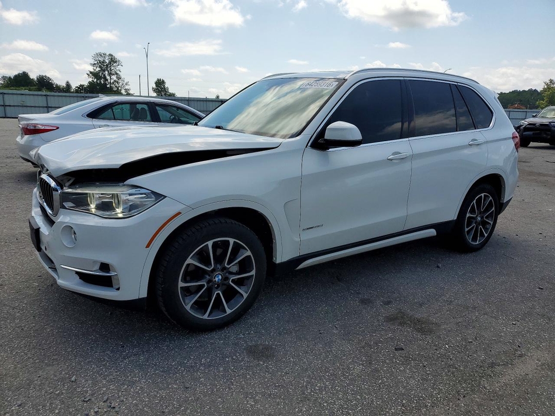Vue de 2017 BMW X5 SDRIVE35I, angle 1