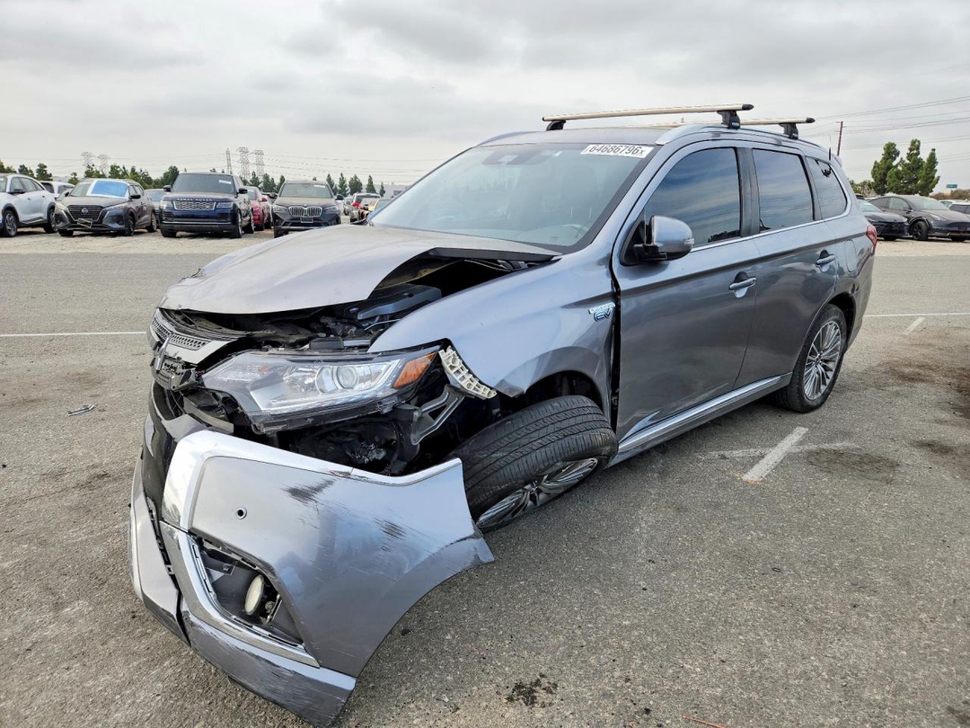 Вид 2020 MITSUBISHI OUTLANDER SEL, угол 1
