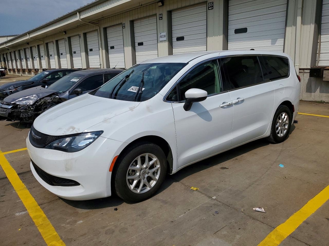 Vue de 2022 CHRYSLER VOYAGER LX, angle 1