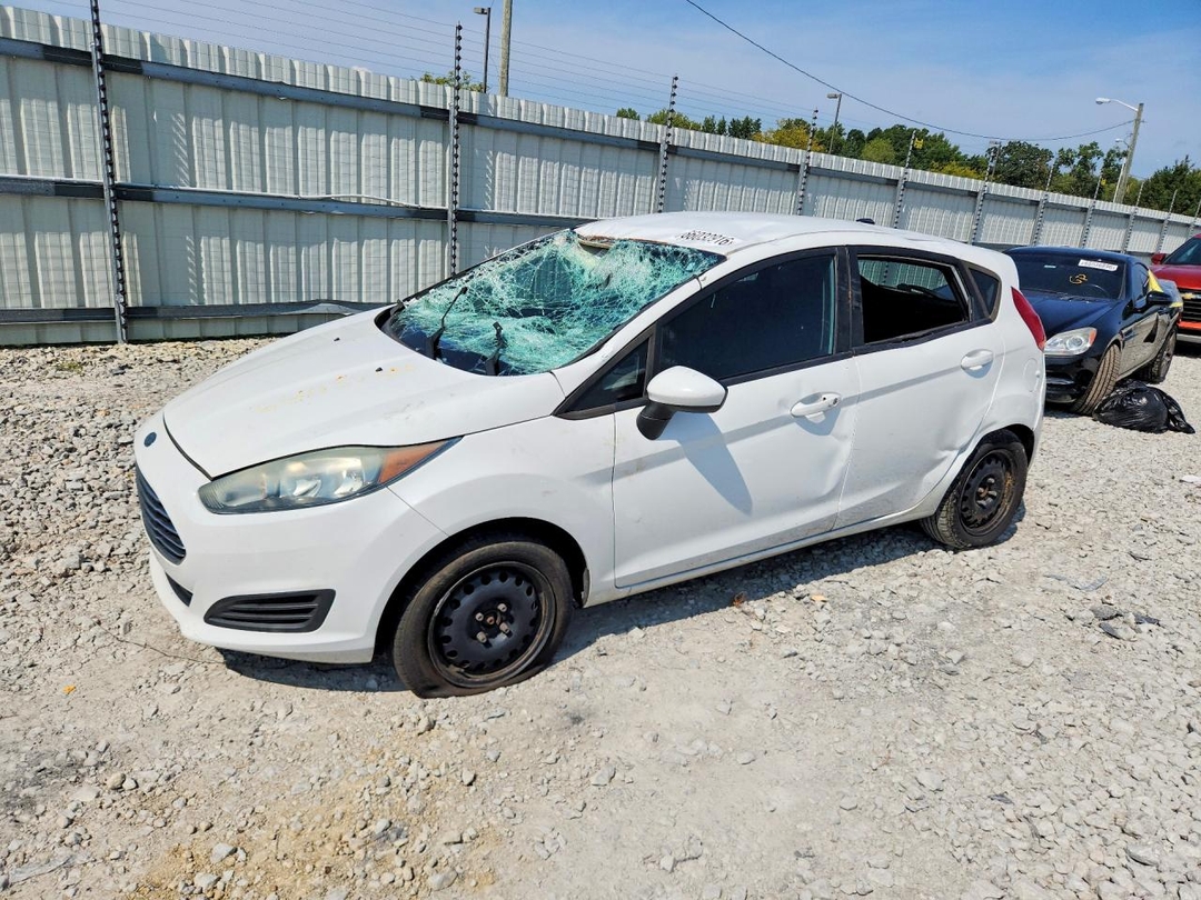 منظر 2016 FORD FIESTA S، زاوية 1
