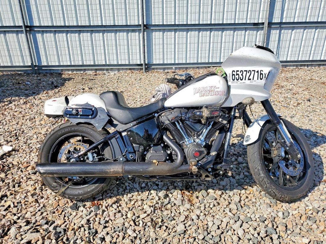 Vista de 2026 HARLEY-DAVIDSON FXLRST, ángulo 1