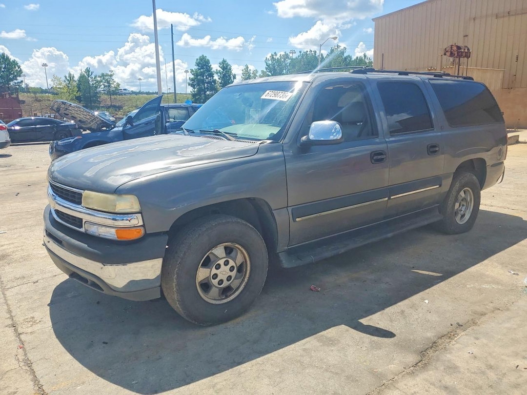 Вид 2002 CHEVROLET SUBURBAN C1500, угол 1