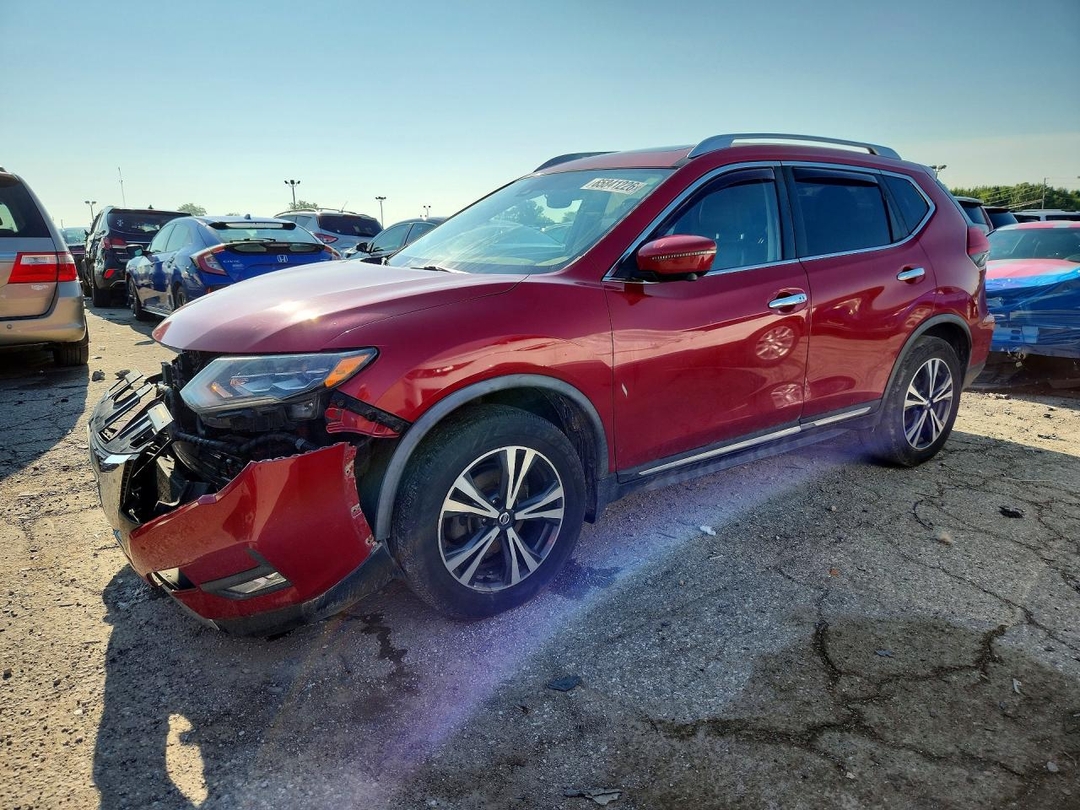 Вид 2017 NISSAN ROGUE SL, угол 1