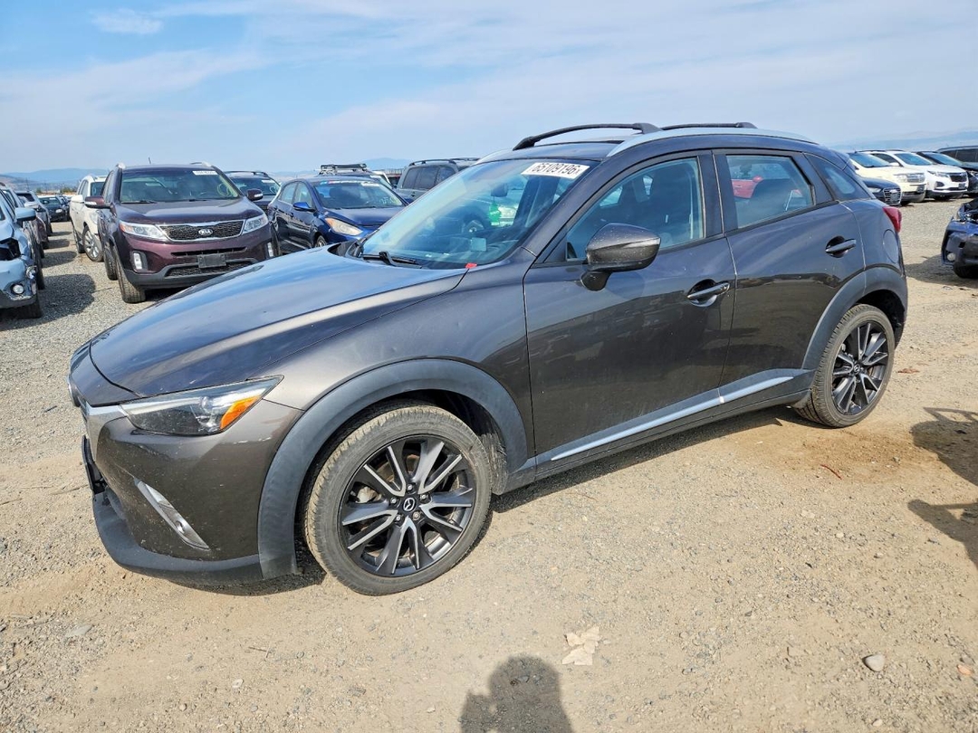 Vedere 2017 MAZDA CX-3 GRAND TOURING, unghi 1