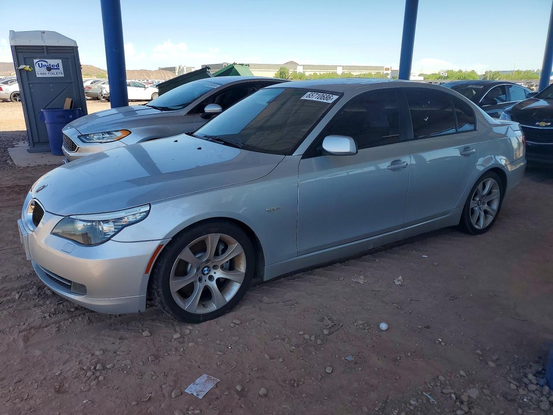 Вид 2008 BMW 535 I, угол 1