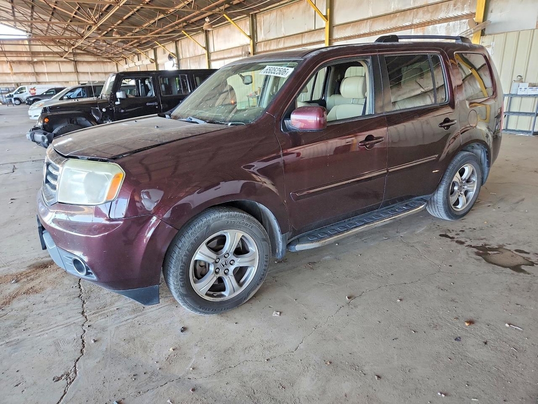 Vista de 2015 HONDA PILOT EXL, ángulo 1