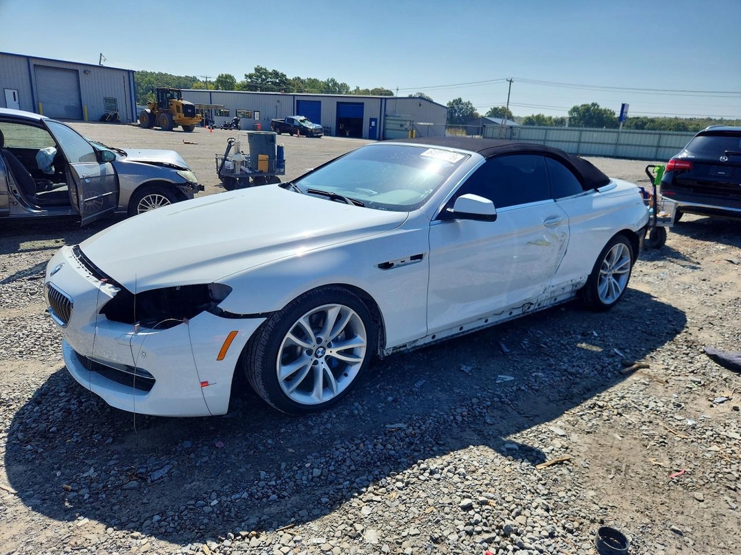 Вид 2012 BMW 640 I, угол 1