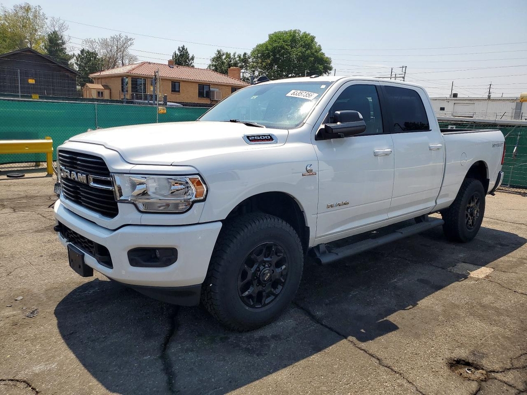 منظر 2019 RAM 2500 BIG HORN، زاوية 1