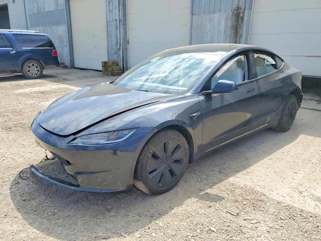 Vista de 2024 TESLA MODEL 3, ángulo 1