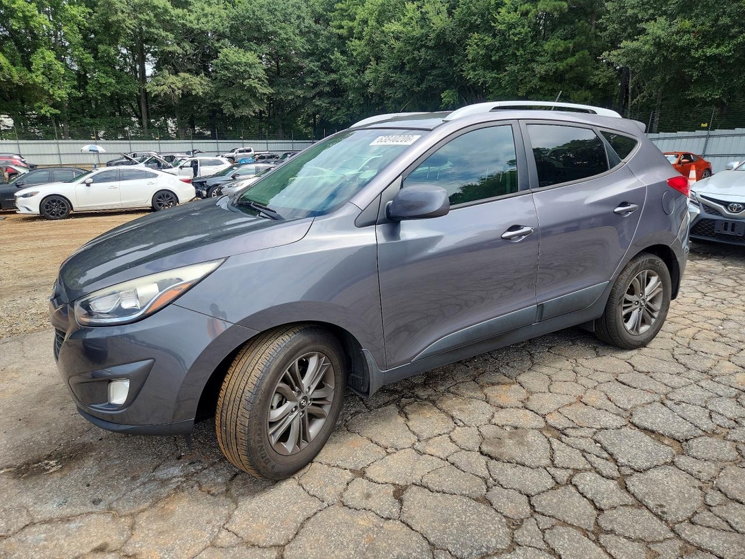 منظر 2015 HYUNDAI TUCSON SE، زاوية 1