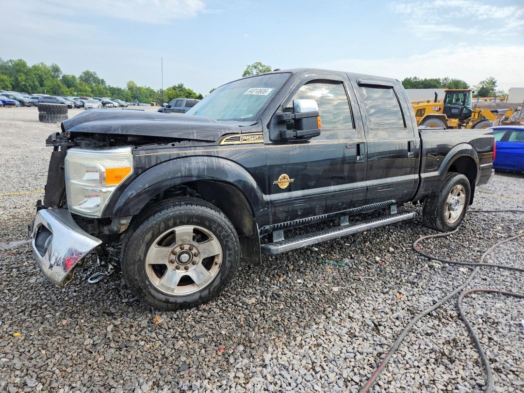 Vue de 2011 FORD F250 SUPER DUTY, angle 1