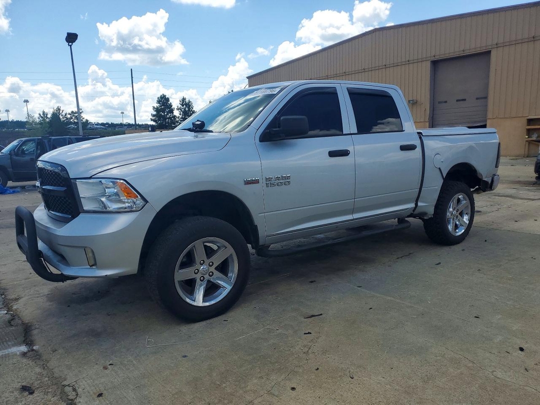 Vedere 2014 RAM 1500 ST, unghi 1