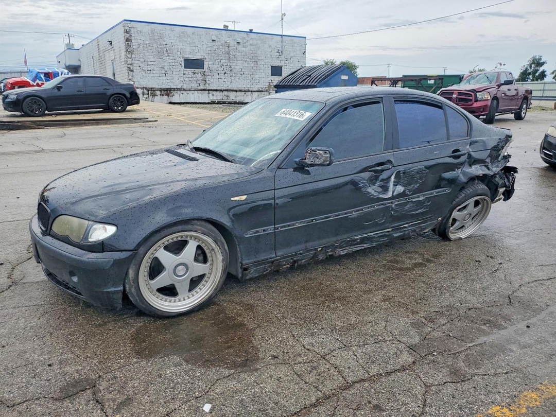 Vue de 2003 BMW 325 I, angle 1