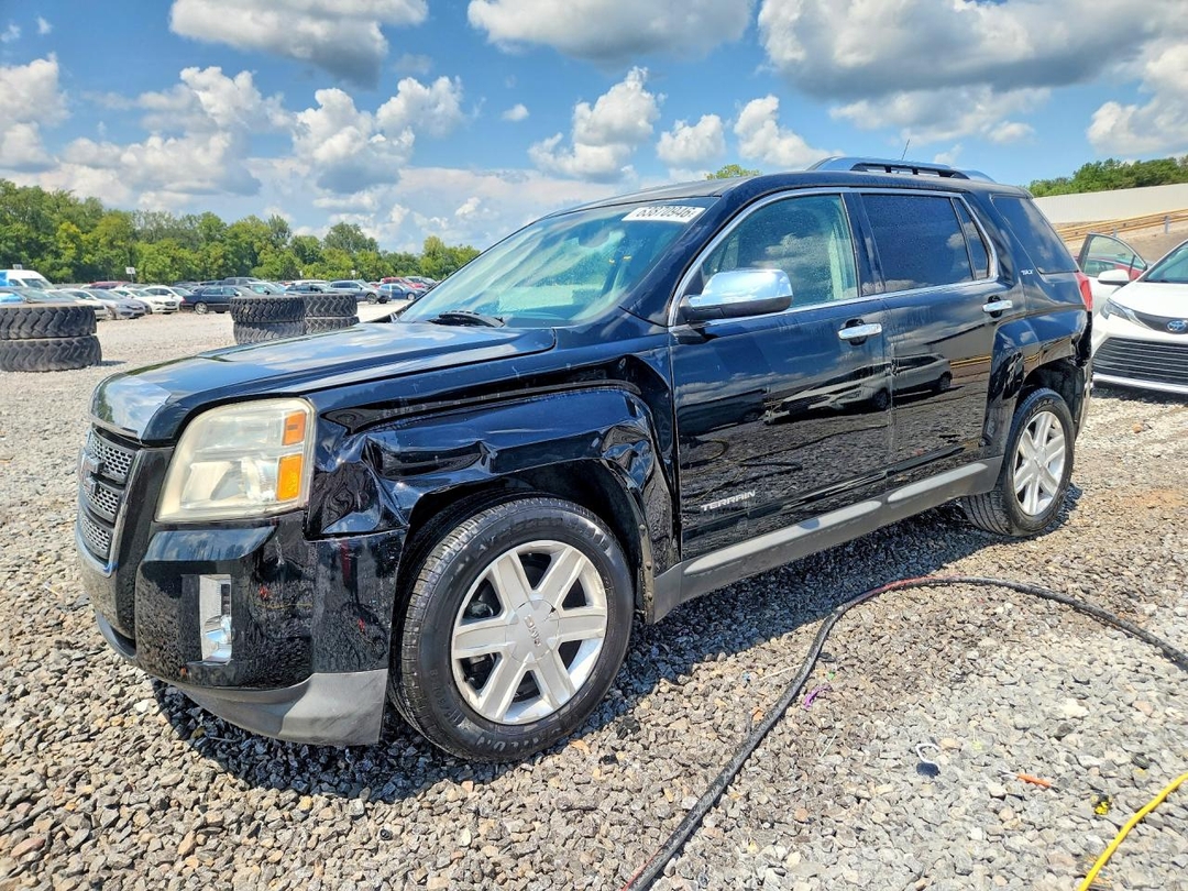 منظر 2011 GMC TERRAIN SLT، زاوية 1