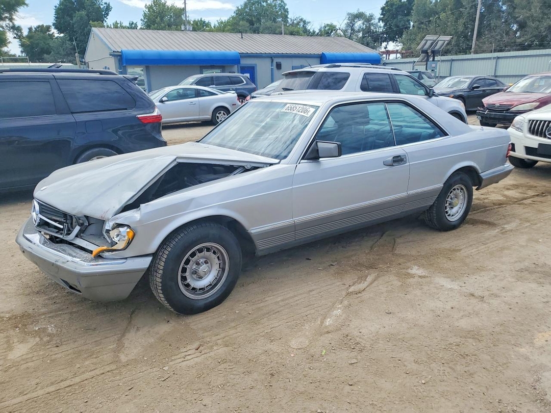 Vista de 1983 MERCEDES-BENZ 380 SEC, ángulo 1