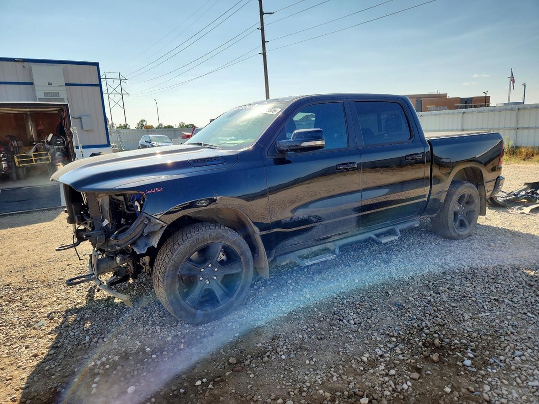 Vista de 2024 RAM 1500 BIG HORN/LONE STAR, ángulo 1