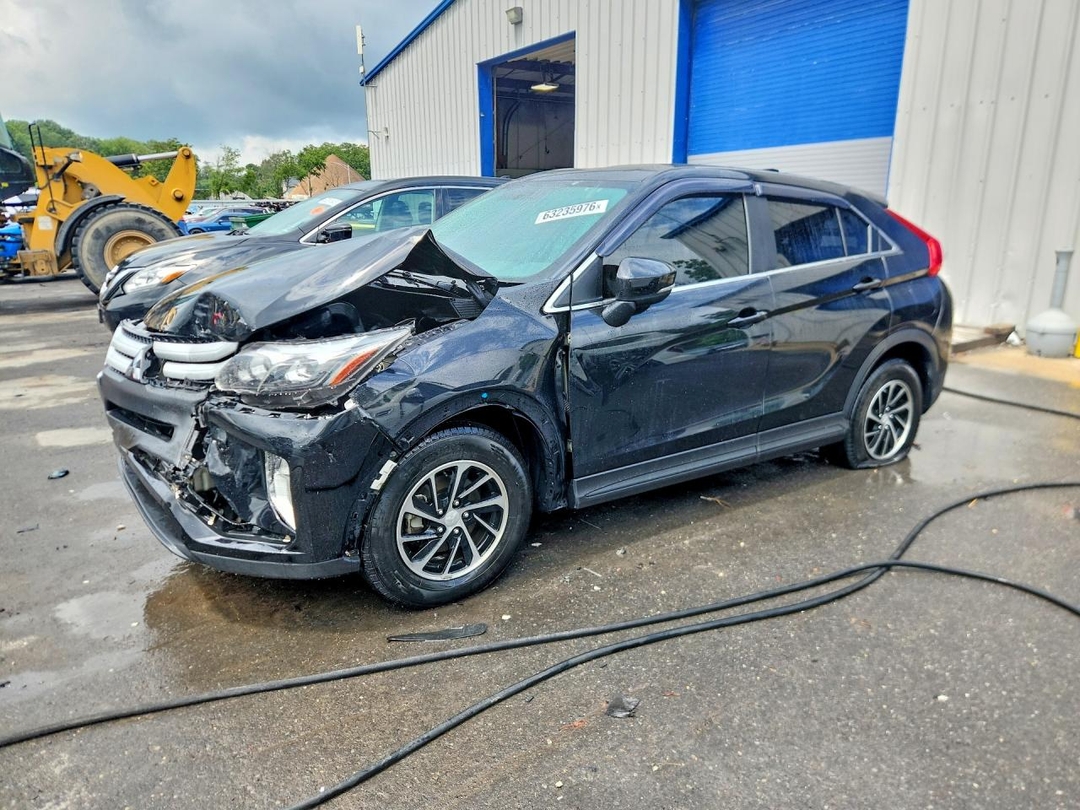 Vedere 2020 MITSUBISHI ECLIPSE CROSS ES, unghi 1