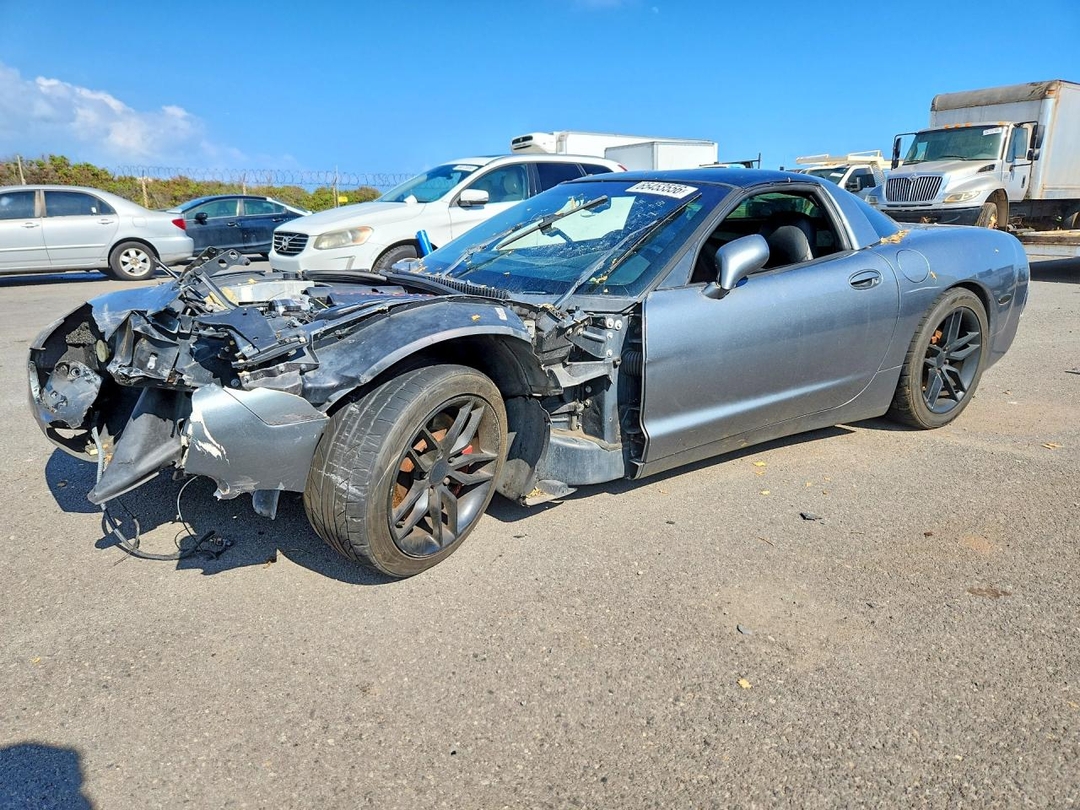 Vista de 2004 CHEVROLET CORVETTE, ángulo 1