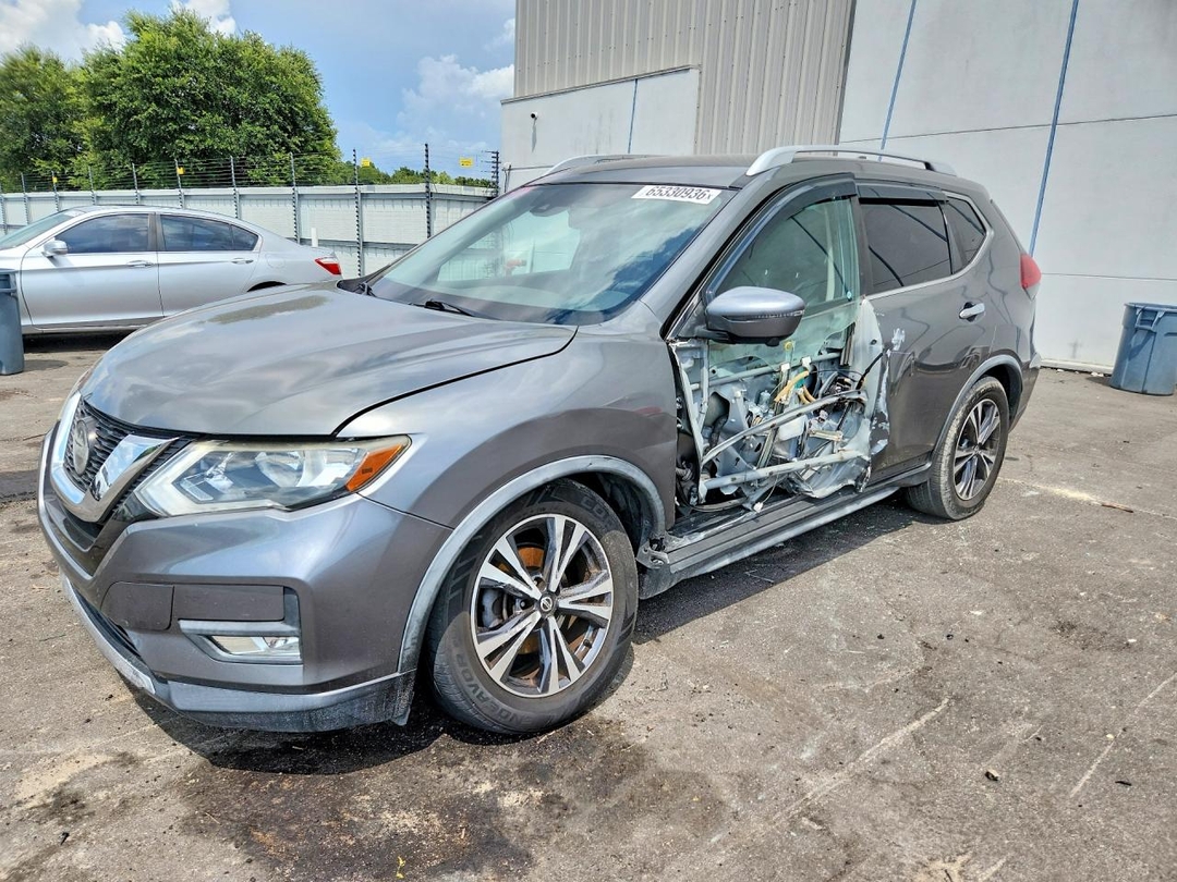 منظر 2018 NISSAN ROGUE SL، زاوية 1
