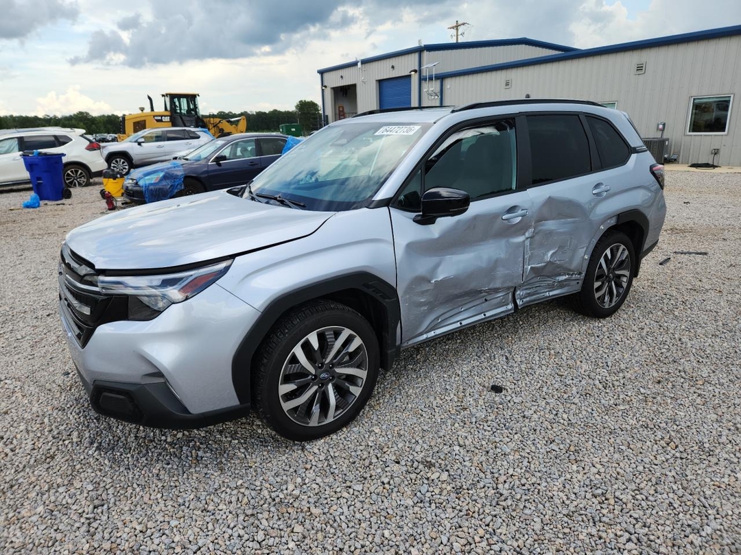Вид 2026 SUBARU FORESTER TOURING, угол 1