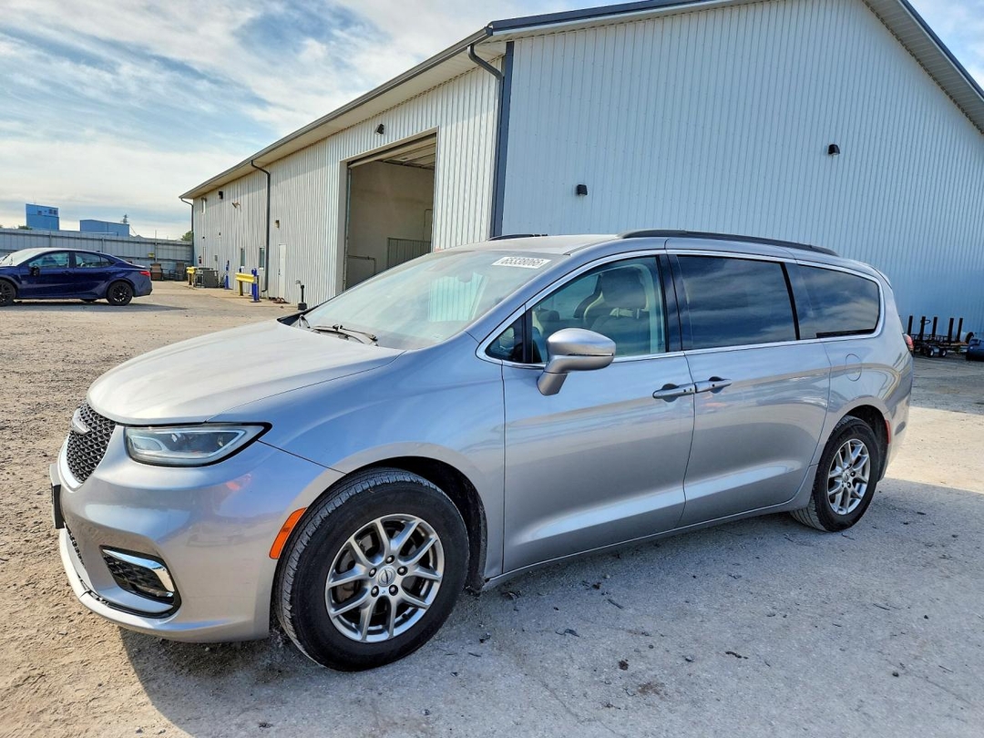 Вид 2021 CHRYSLER PACIFICA TOURING, угол 1