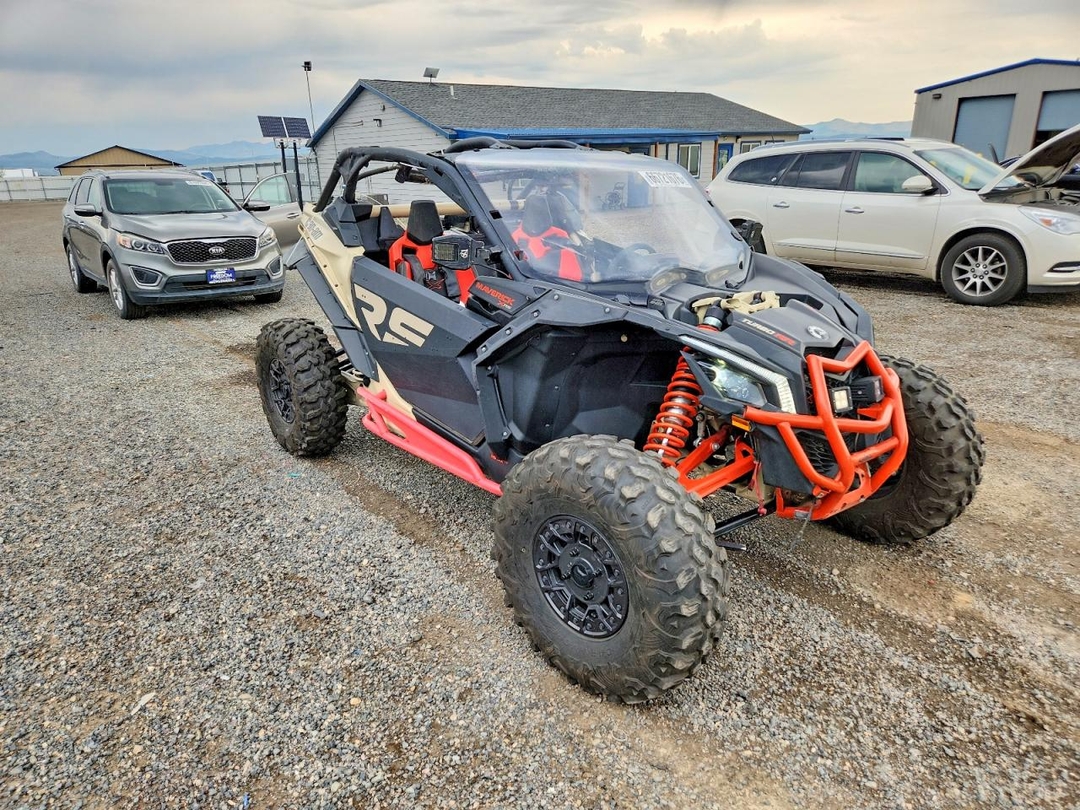 Vista de 2023 CAN-AM MAVERICK X3 UTILITY VEHICLE, ángulo 1