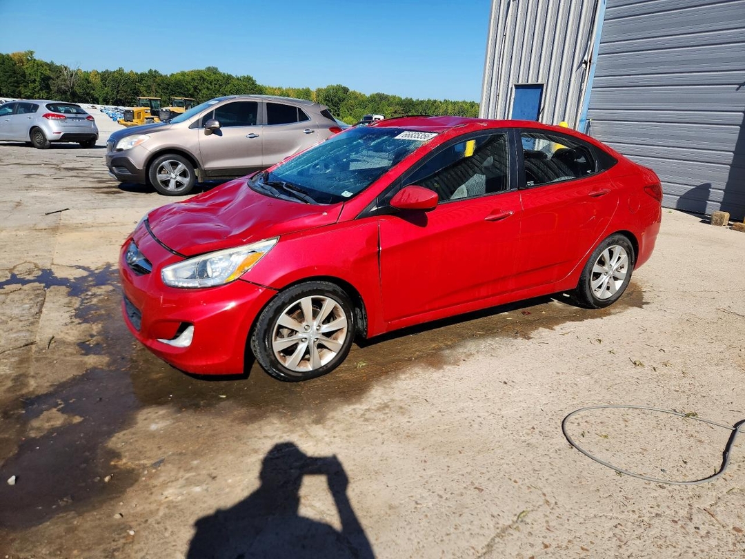 Vedere 2014 HYUNDAI ACCENT GLS, unghi 1