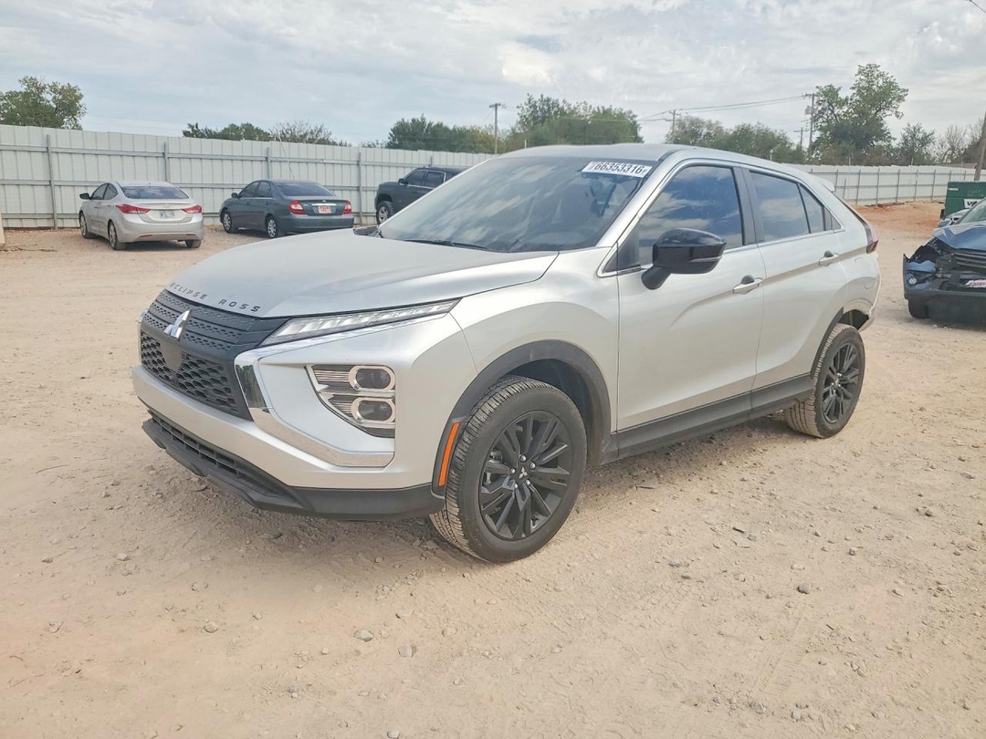 منظر 2025 MITSUBISHI ECLIPSE CROSS LE، زاوية 1