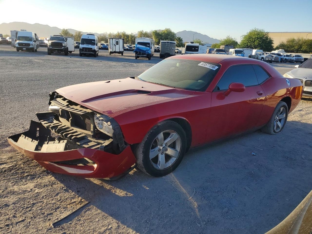 Vue de 2012 DODGE CHALLENGER SXT, angle 1