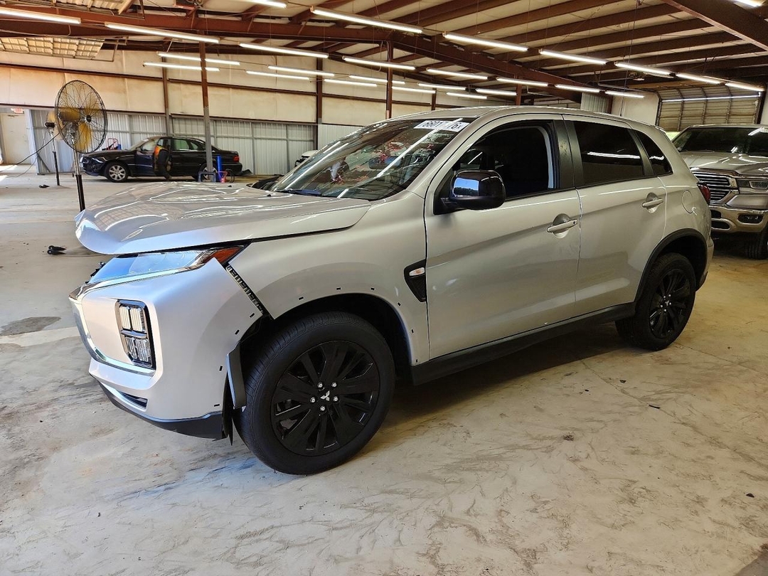 Vue de 2026 MITSUBISHI OUTLANDER SPORT S/SE, angle 1