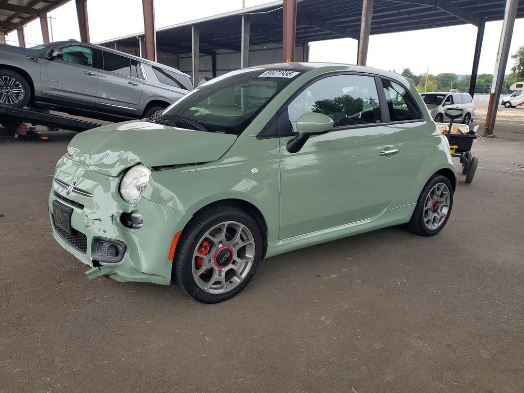 منظر 2013 FIAT 500 SPORT، زاوية 1