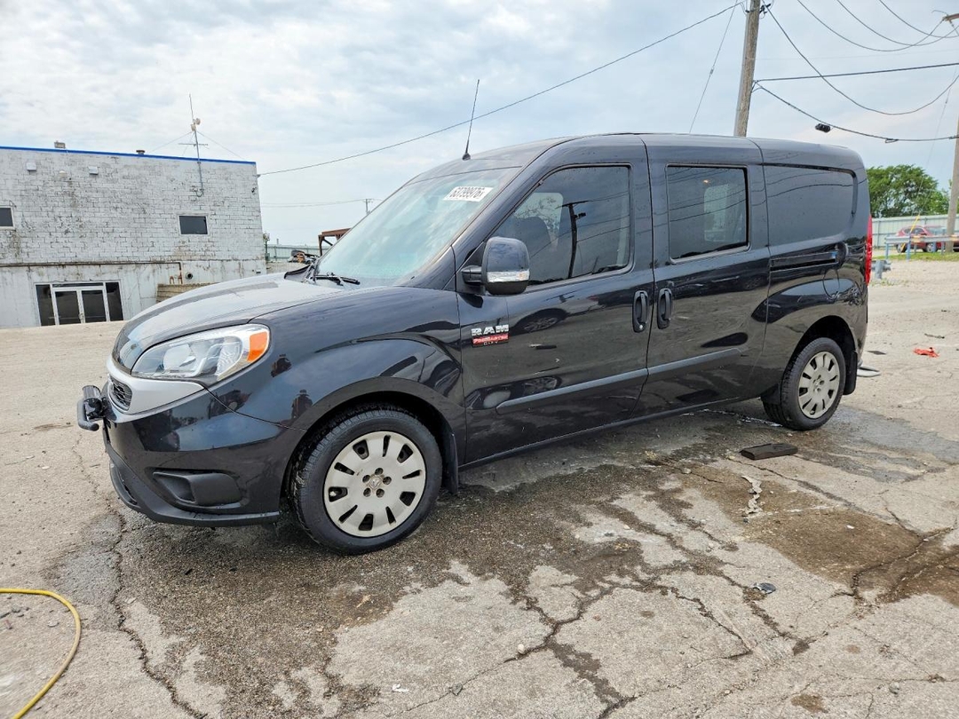منظر 2019 RAM PROMASTER CITY SLT، زاوية 1