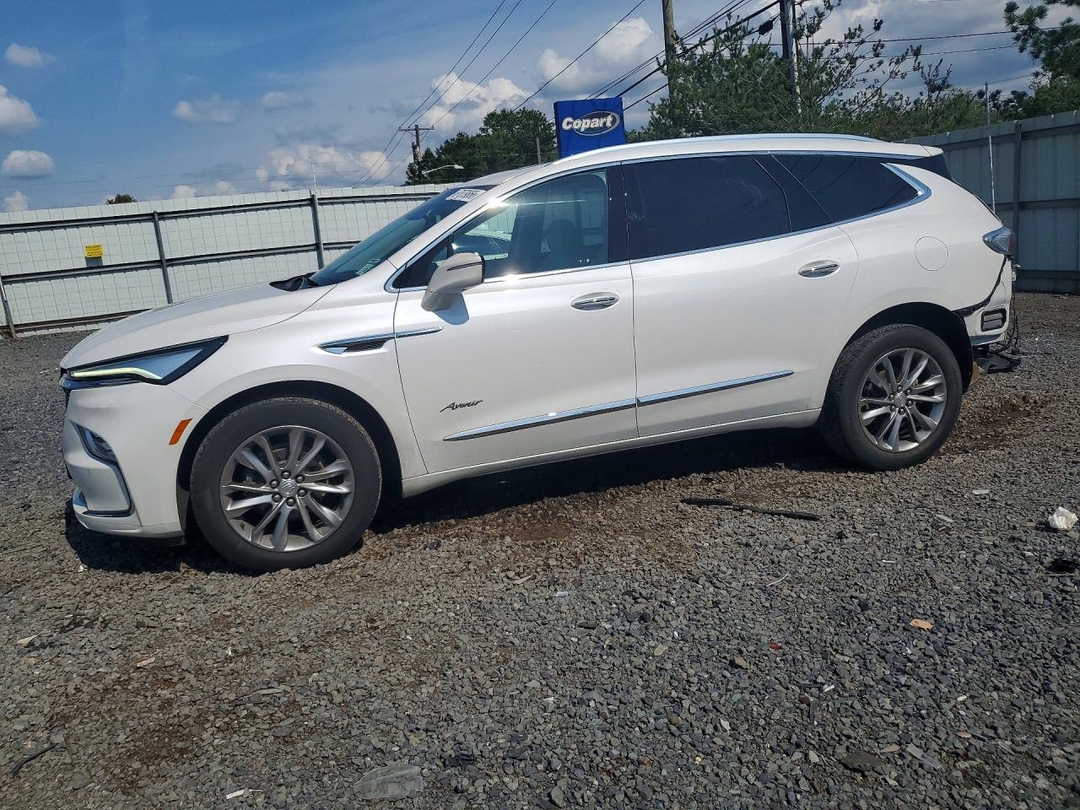 Vista de 2022 BUICK ENCLAVE AVENIR, ángulo 1