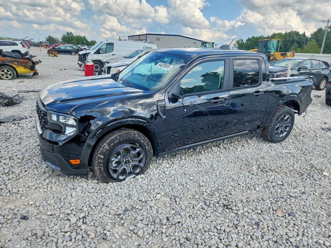 Вид 2026 FORD MAVERICK XLT, угол 1