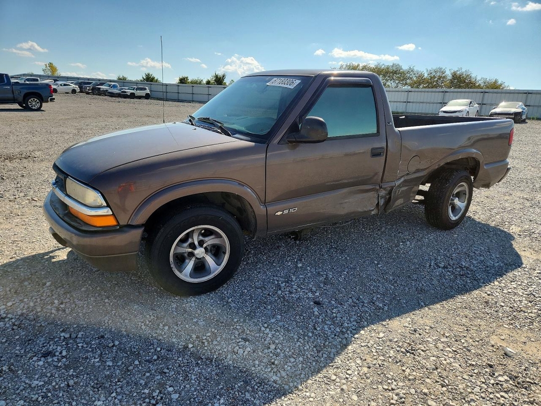 Vista de 1998 CHEVROLET S10, ángulo 1