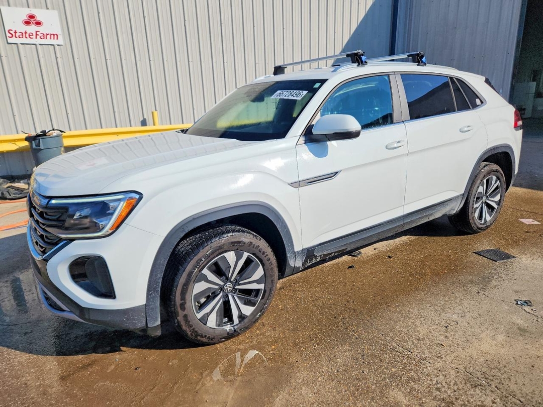 Vue de 2024 VOLKSWAGEN ATLAS CROSS SPORT SE, angle 1