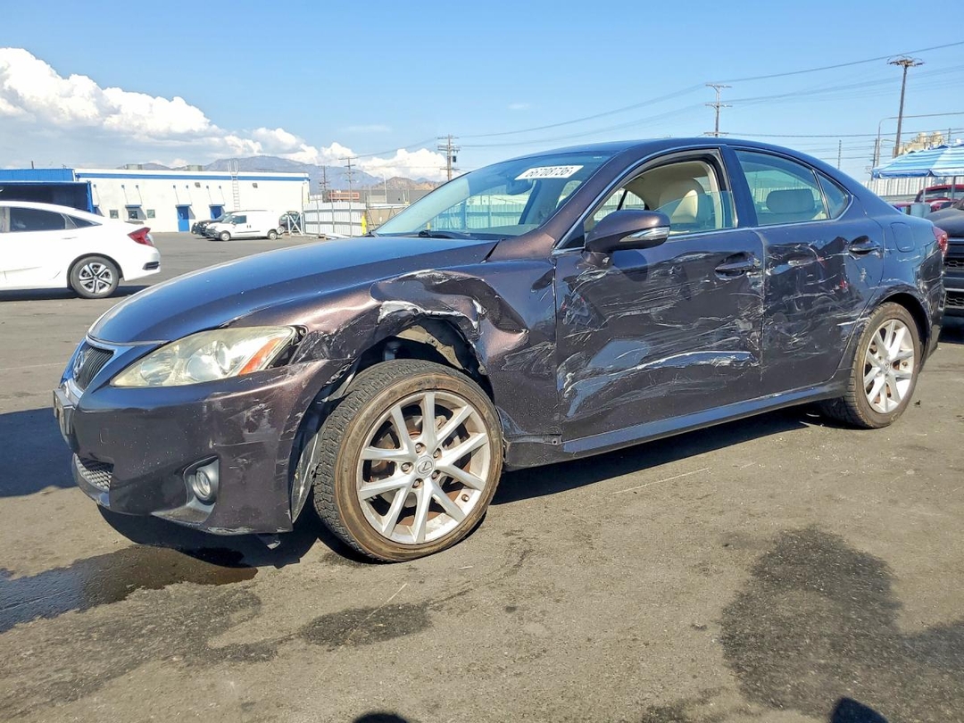 Vista de 2012 LEXUS IS 250 BASE, ángulo 1